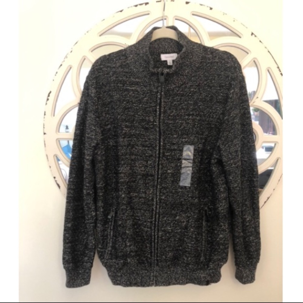 NWT Men’s Calvin Klein Zip Up Sweater!